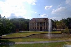 Prinz Carl Palais_2.JPG